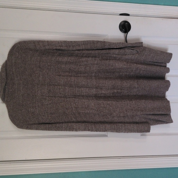 Barefoot Dreams Circle Cardi - Picture 5 of 5